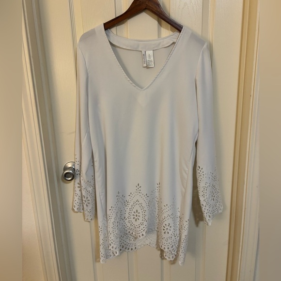 Kenneth Cole White Swimsuit Cover-Up Dress – Size Small (Fits Medium) | GUC - Picture 3 of 6